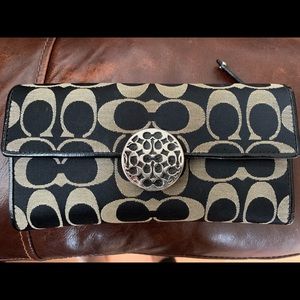 Coach wallet